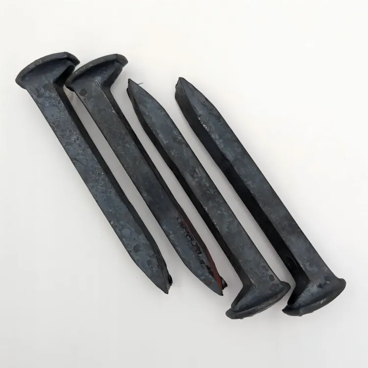 Piese de cale ferată Spike pentru câini de oțel carbon